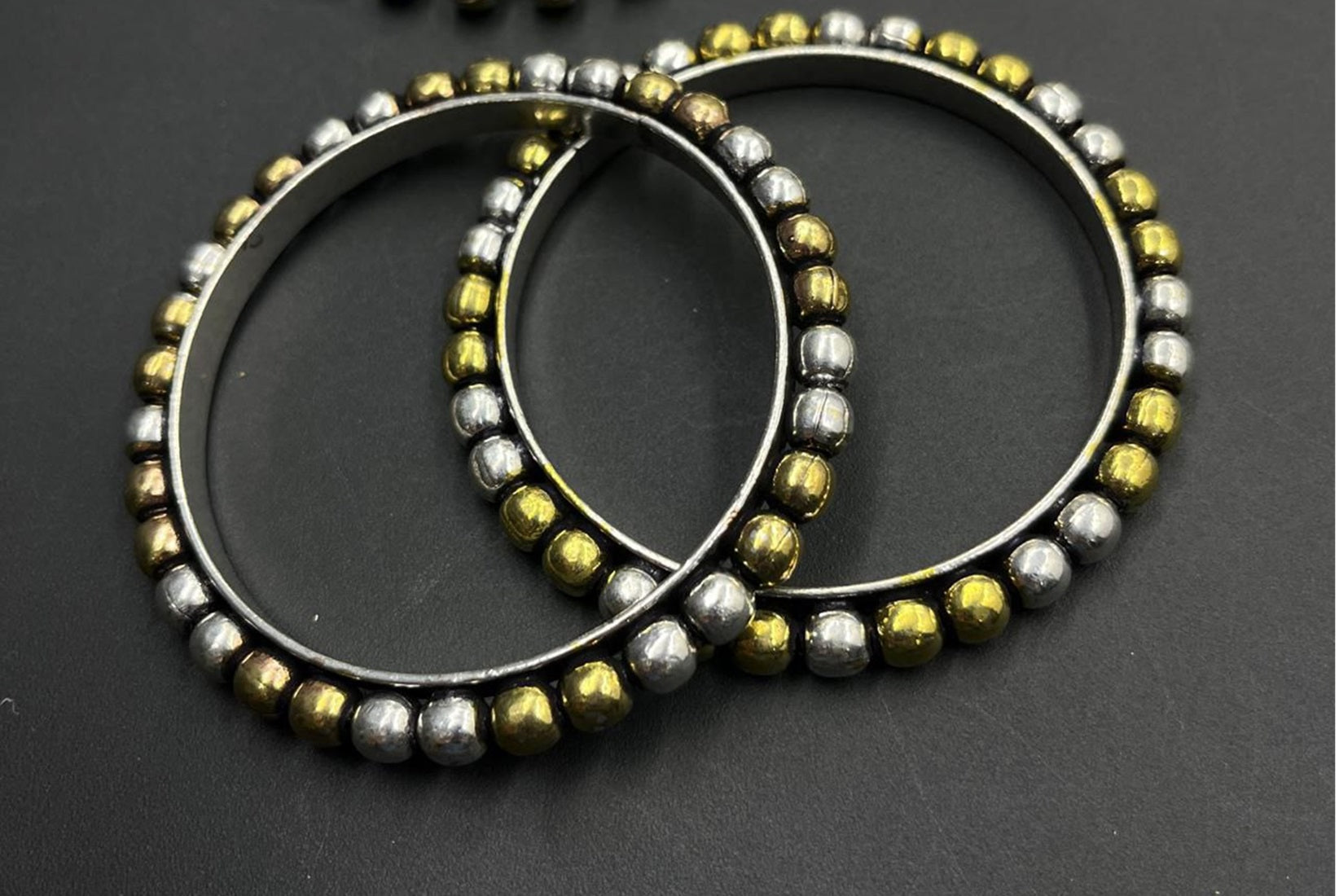Color_Silver