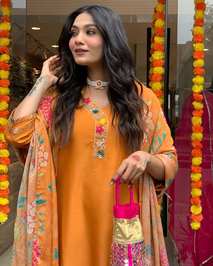 Color_Orange