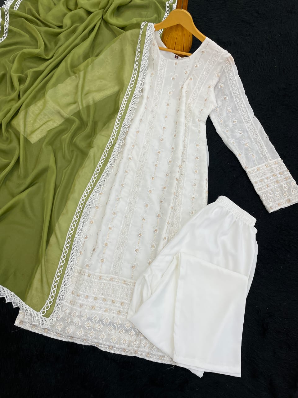 Color_White