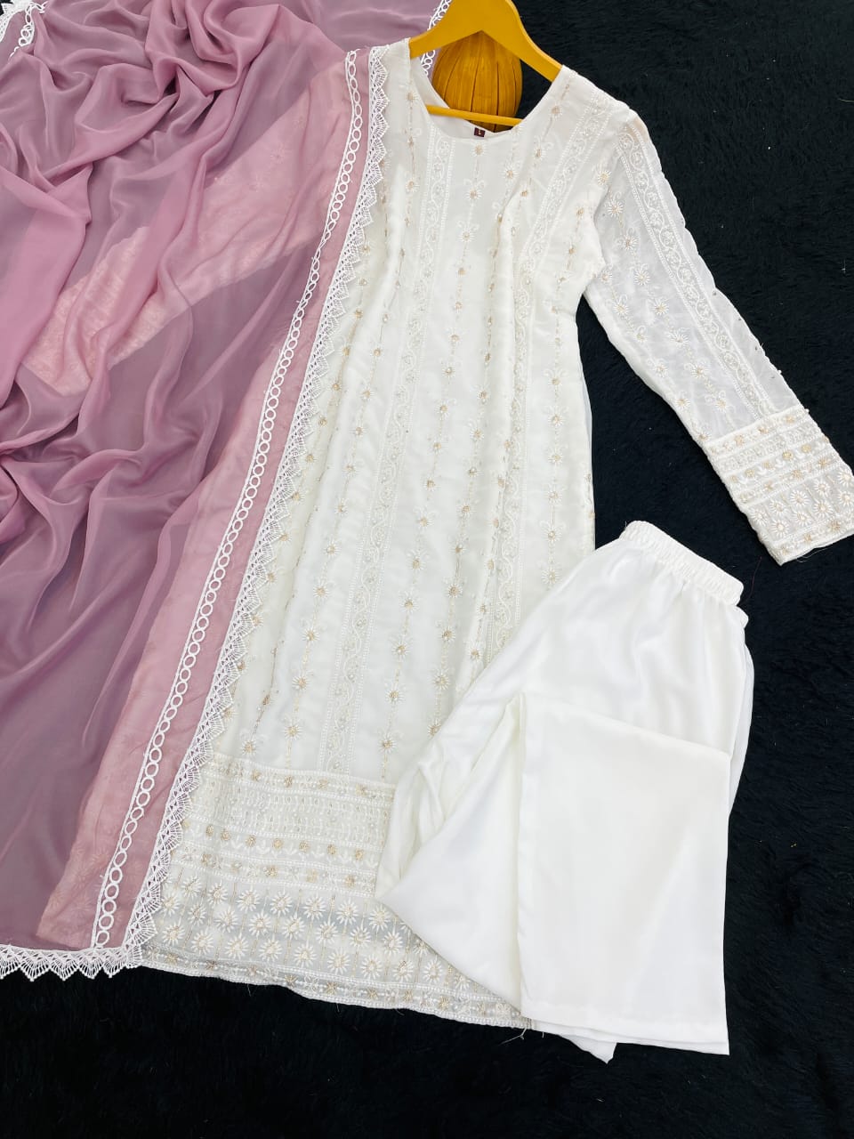 Color_White