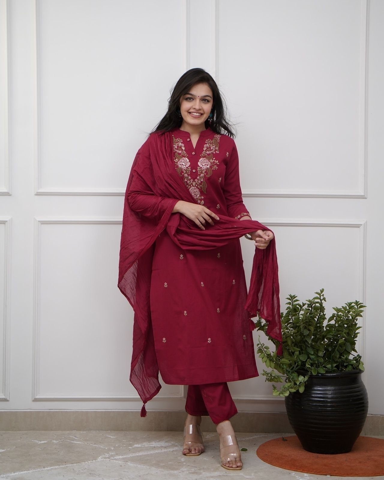 Color_maroon