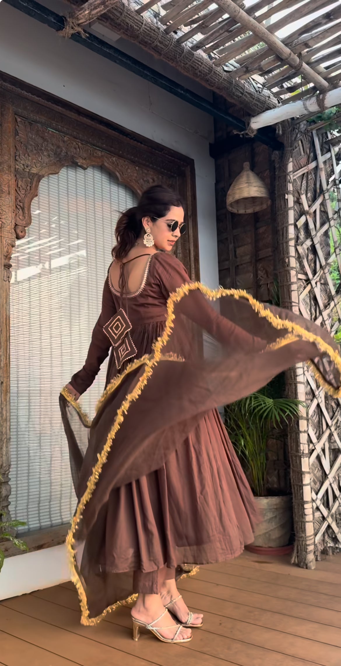 Color_brown