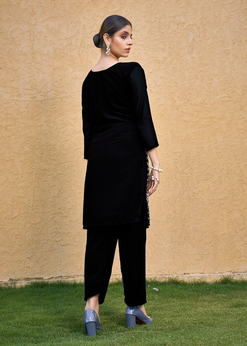 Color_Black