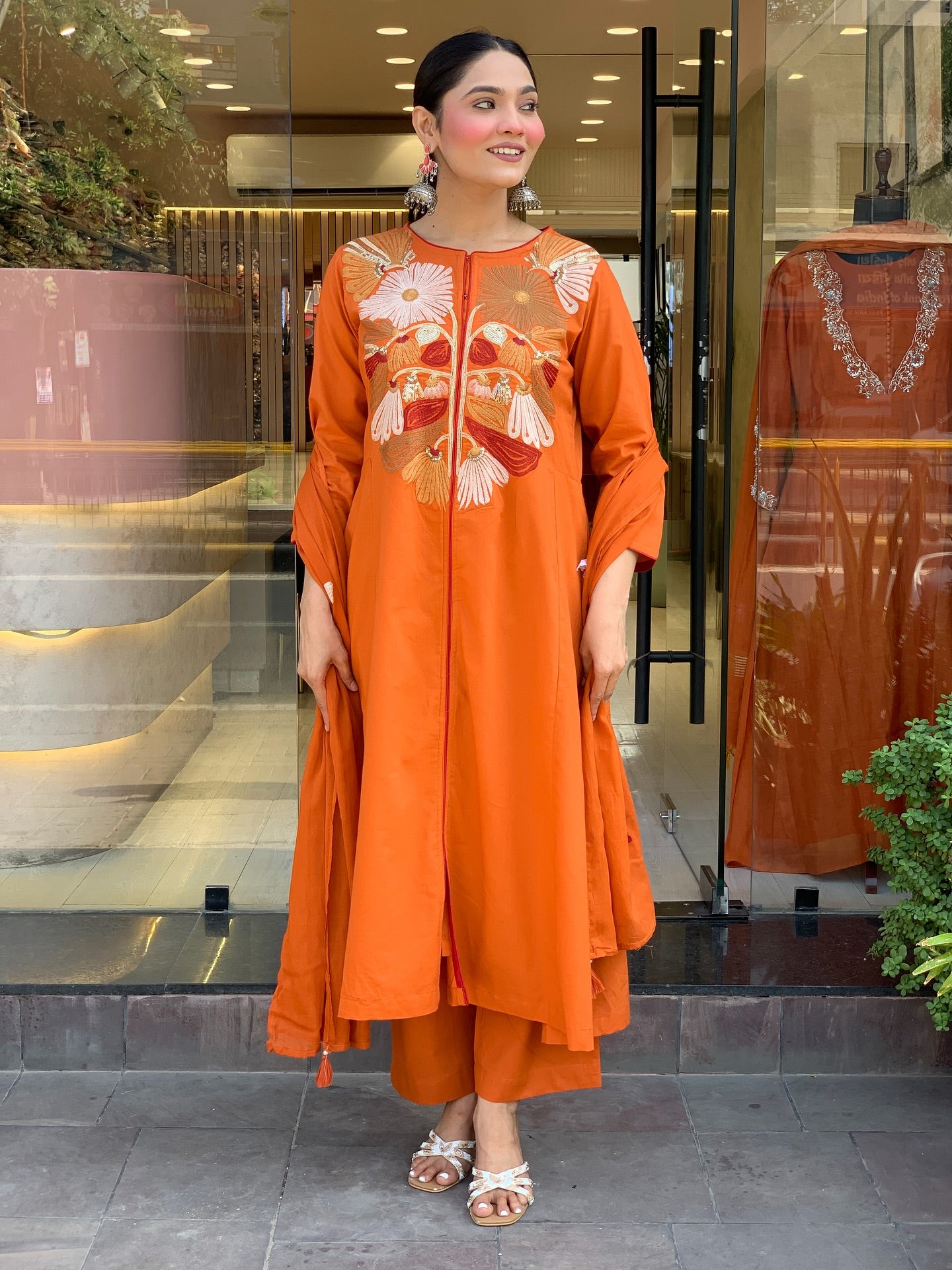 Color_Orange