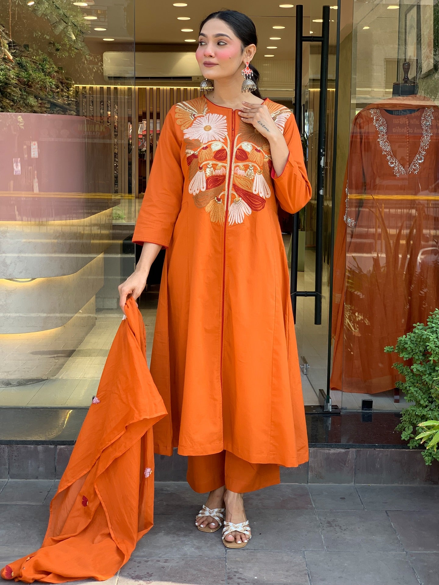 Color_Orange