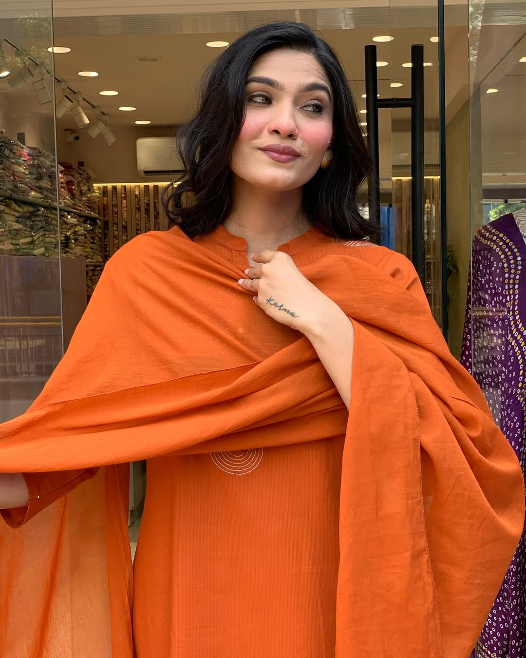 Color_Orange
