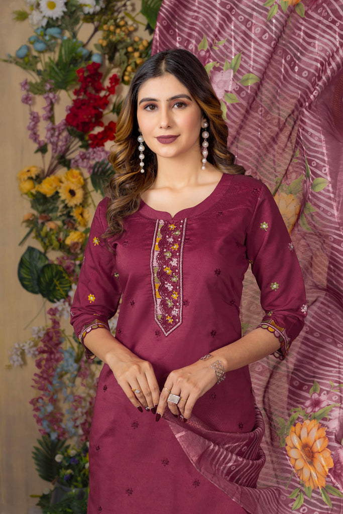 Color_Maroon