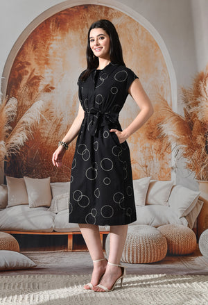 Color_Black