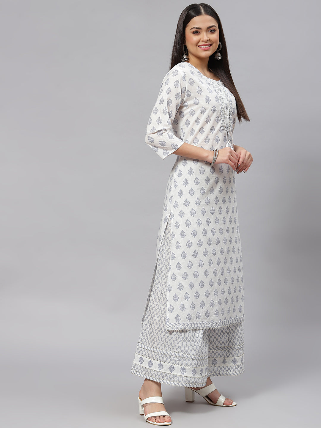 Women's White Floral Straight Kurta Palazzo Set with Dupatta - Taantav