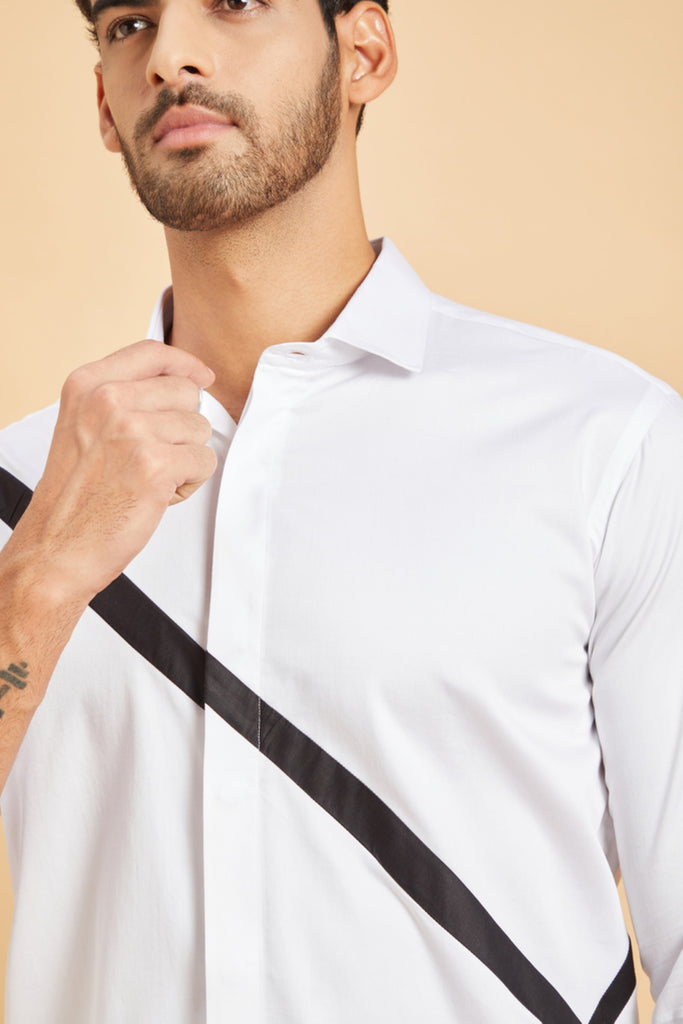 Men's White Color Scale Pattern Shirt Full Sleeves Casual Shirt