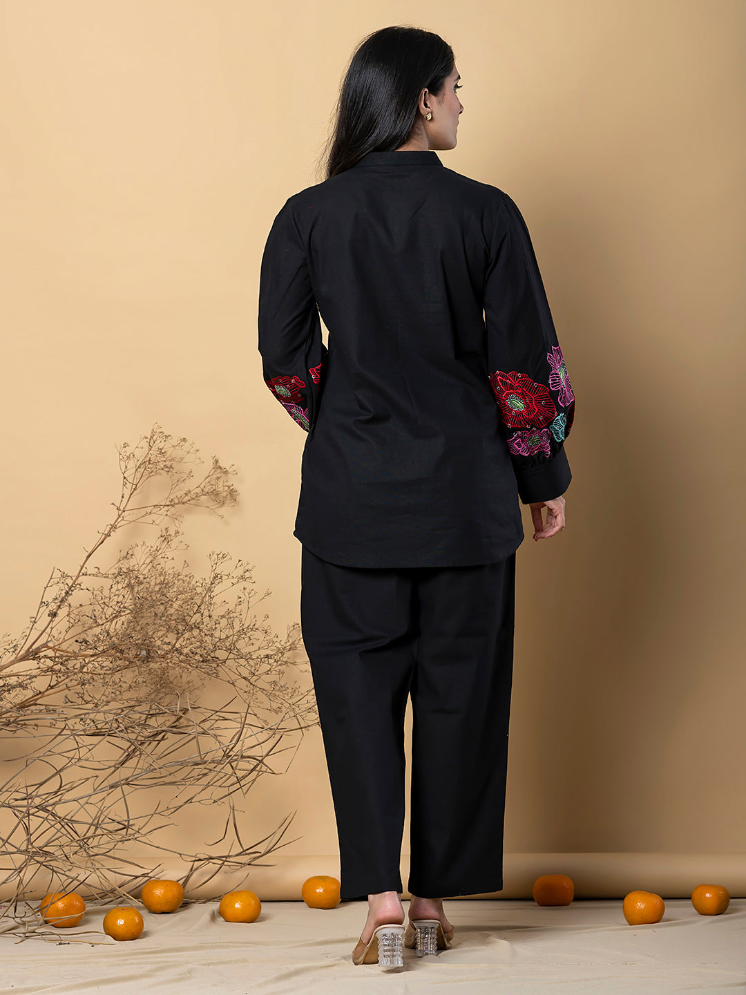 Color_Black
