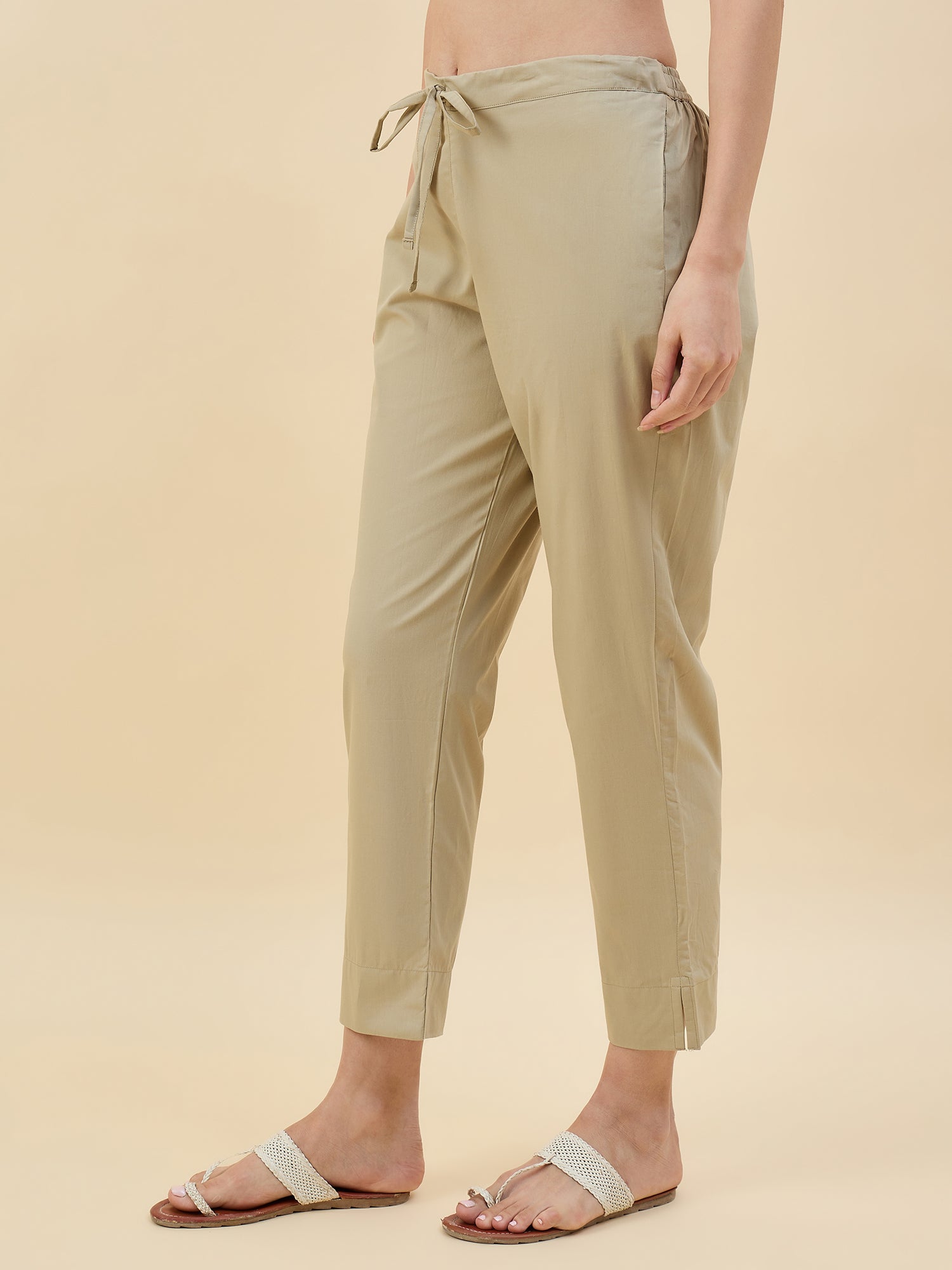Color_Beige