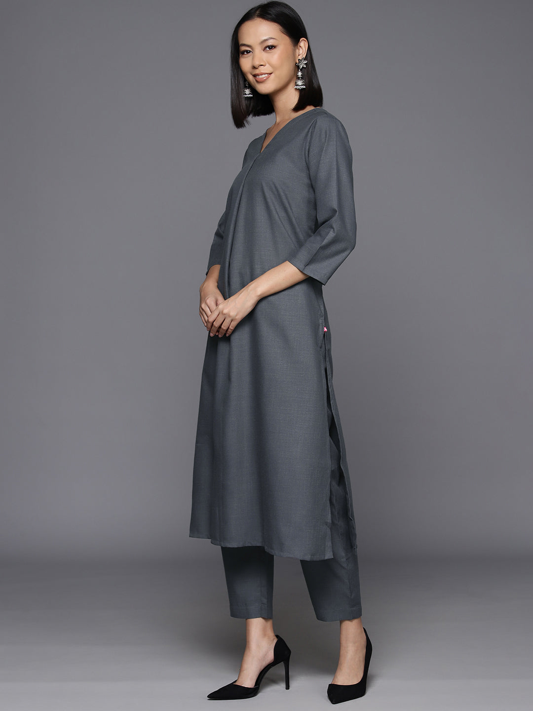 Color_Grey