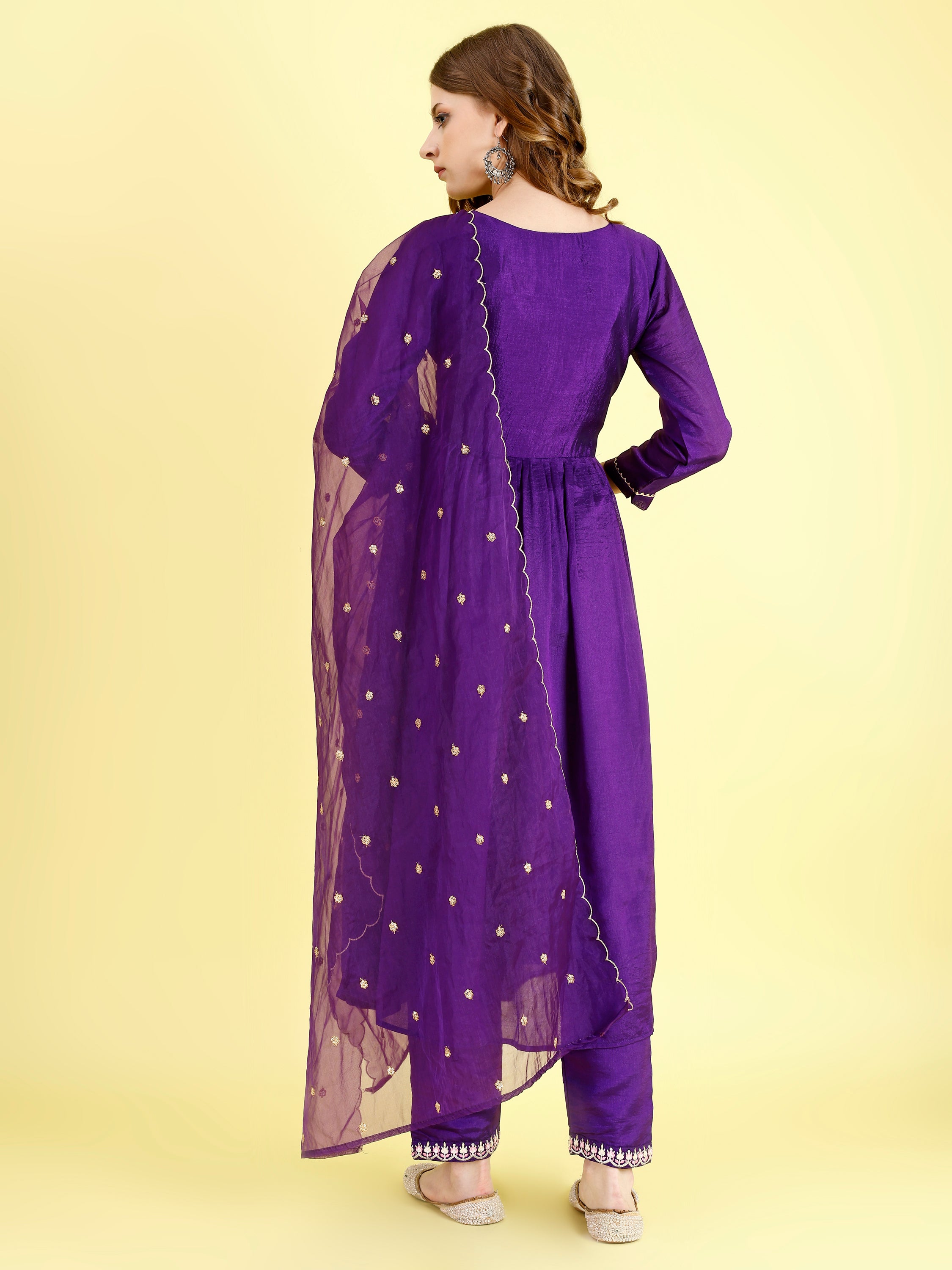 Color_VIOLET