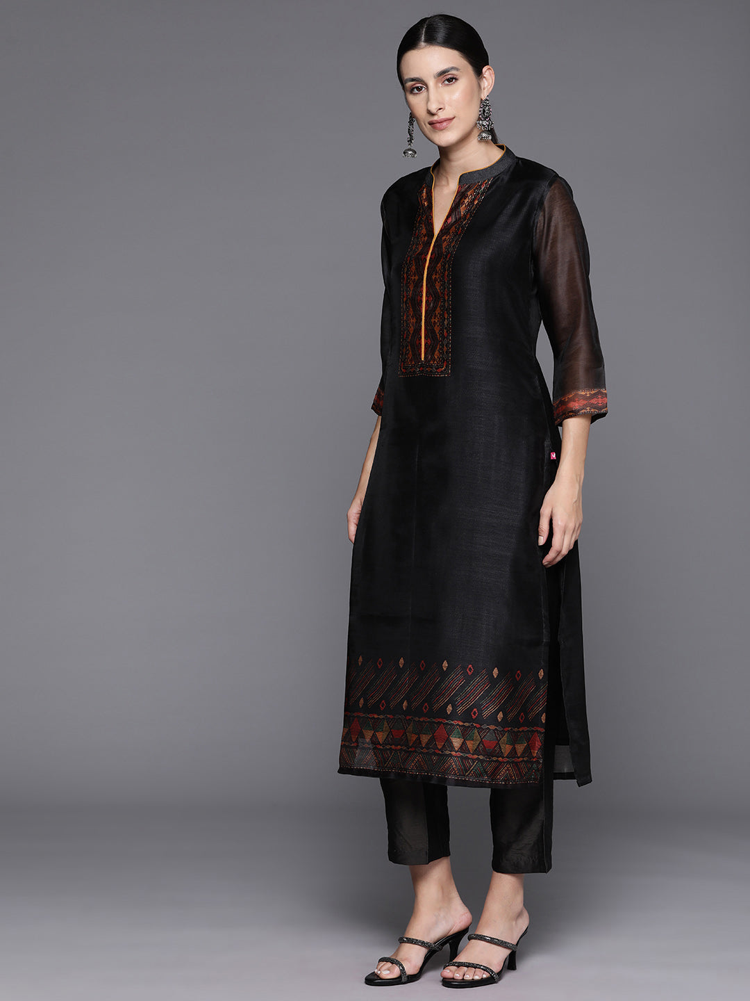 Color_Black