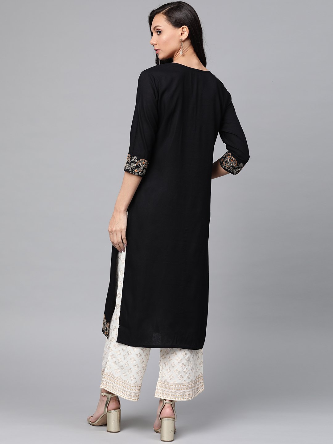 COLOR_Black