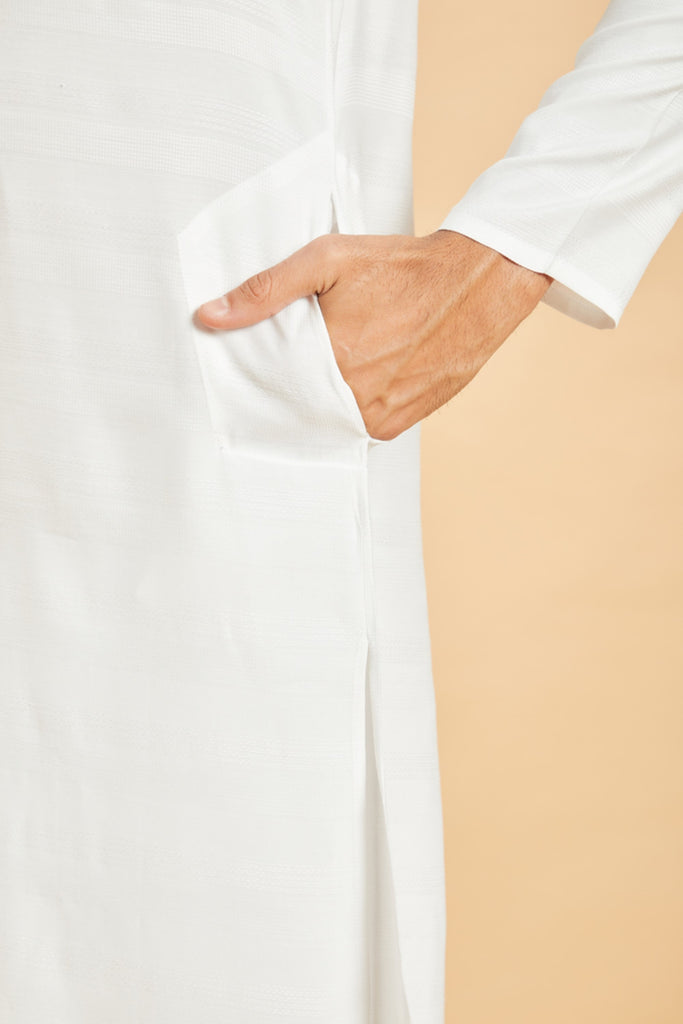 Men's White Color Whey Basik Kurta Jacquard