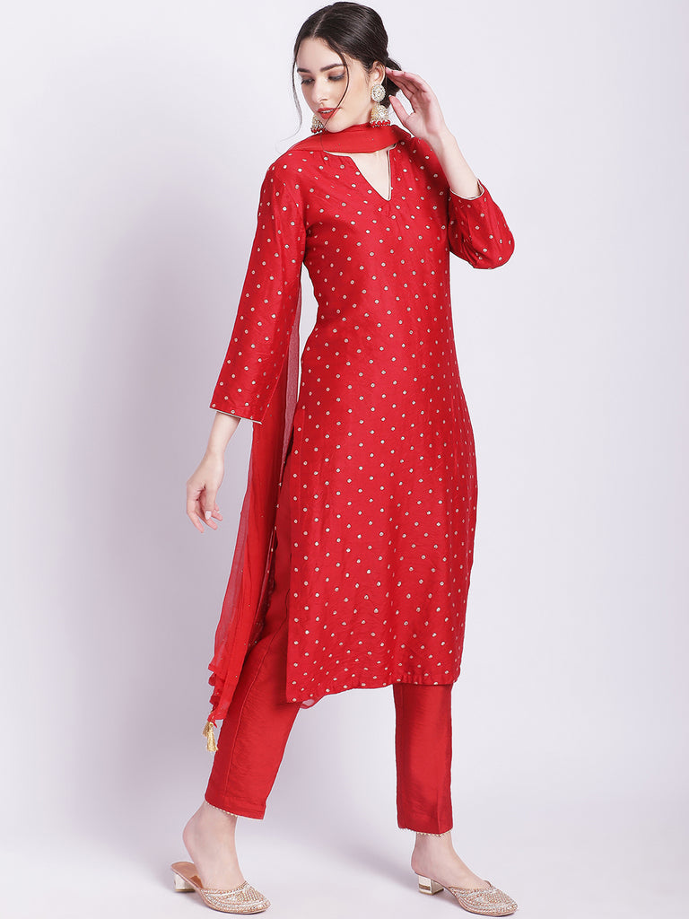 Women's Ethnic Maroon Banarasi Straight Kurti With Straight Pants And Mokaish Dupatta