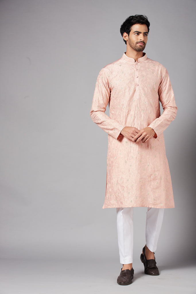 Men's Peach Color Tiyaan Embroidered Kurta Dupion