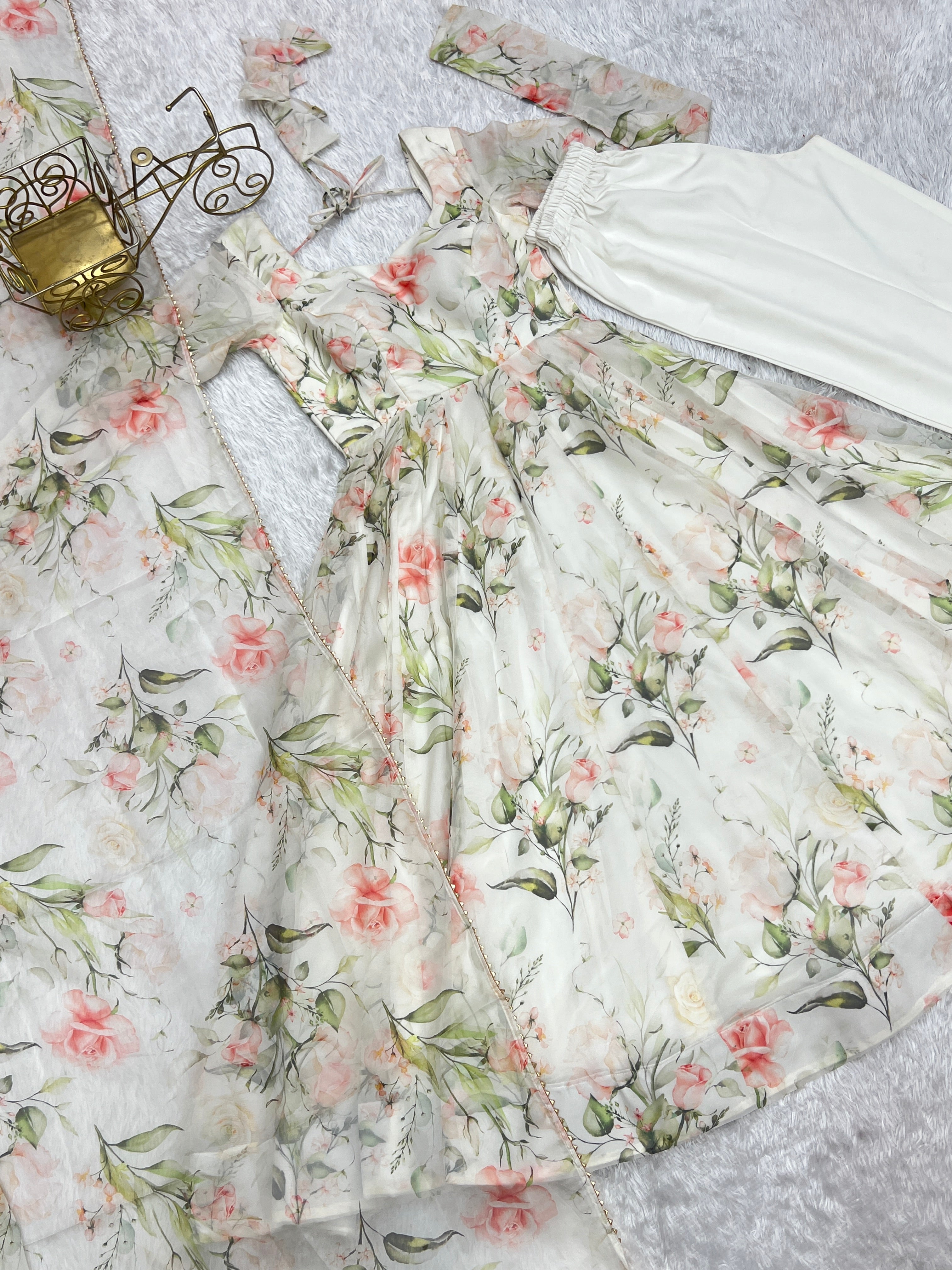 Color_OFF WHITE