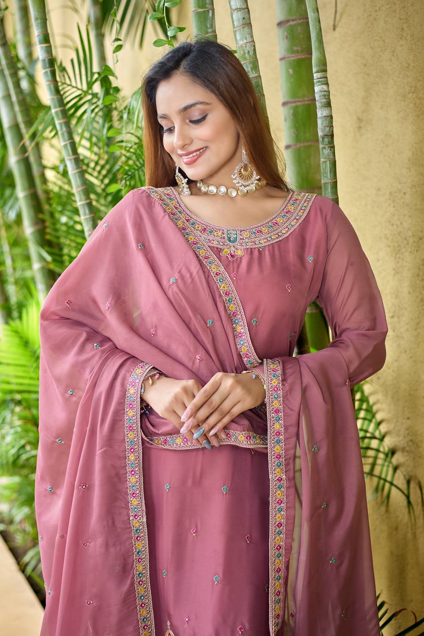 Women's Pink Organza Silk  Embroidery 3-5Mm Sequence & Coding Dori Work With Sleeves With Fancy Moti Lace Work Kurta Set