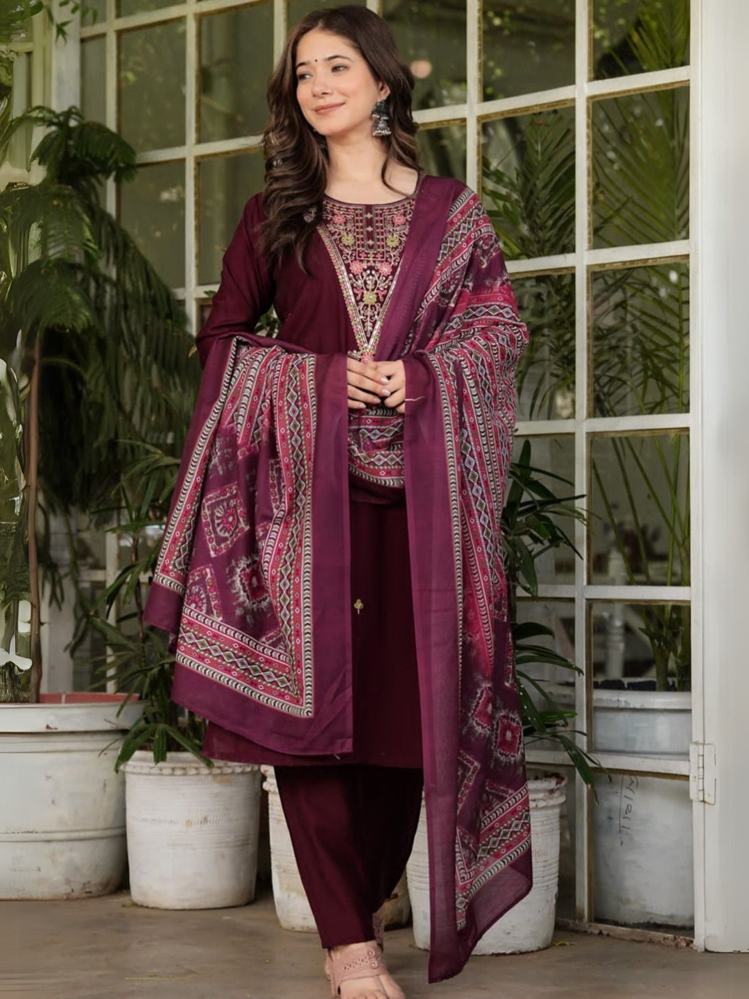 Color_Maroon