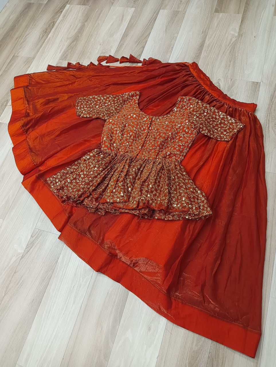 Color_Orange