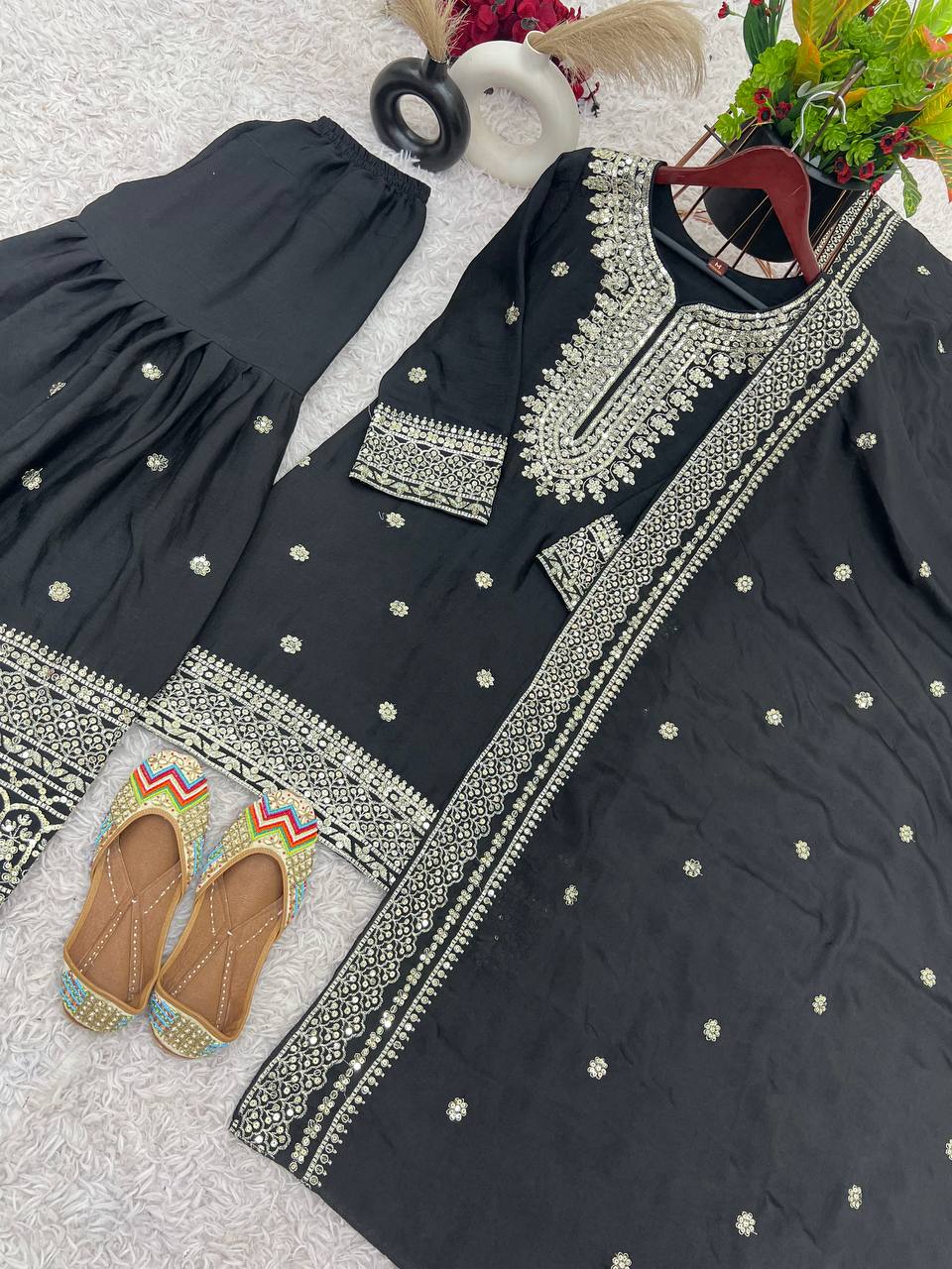 Color_Black