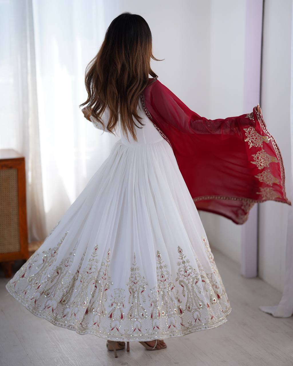 Color_White