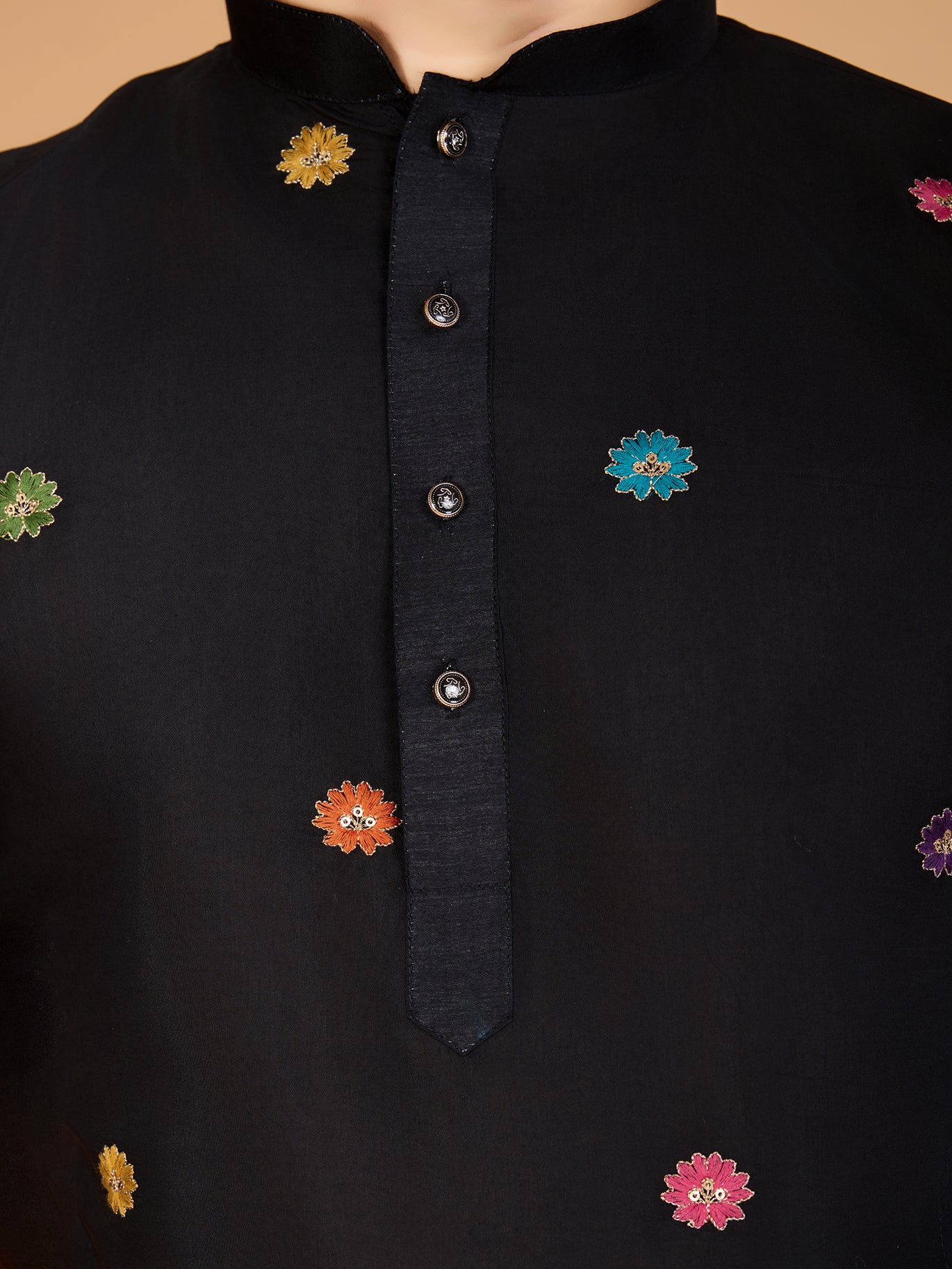 Color_Black