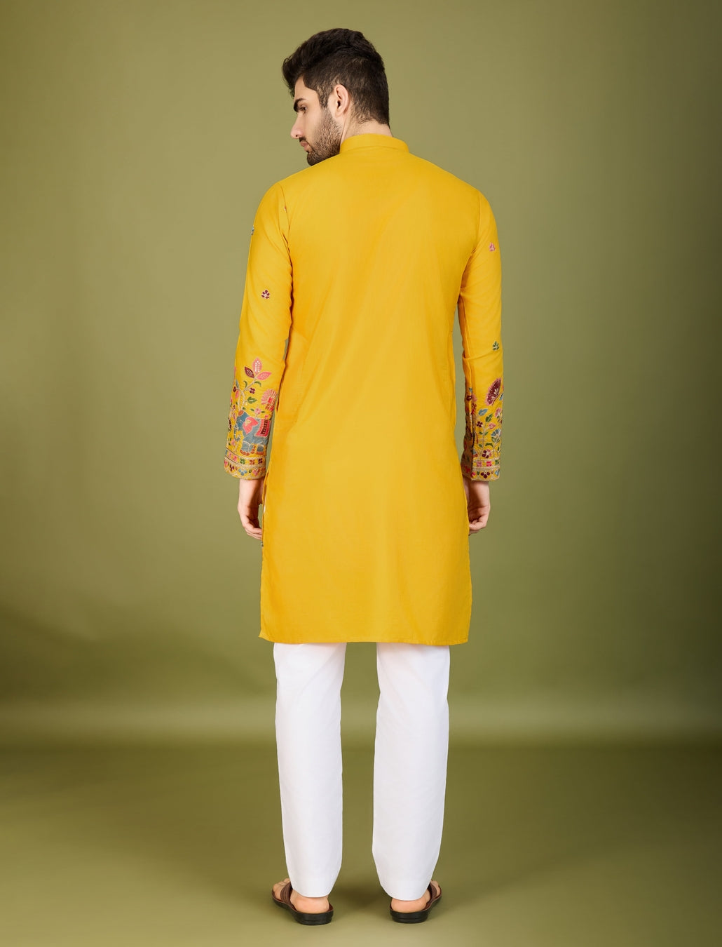 Color_Ivory