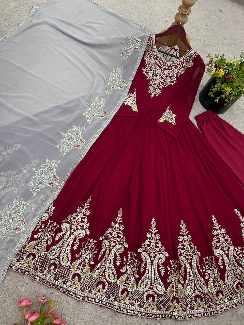 Color_Maroon