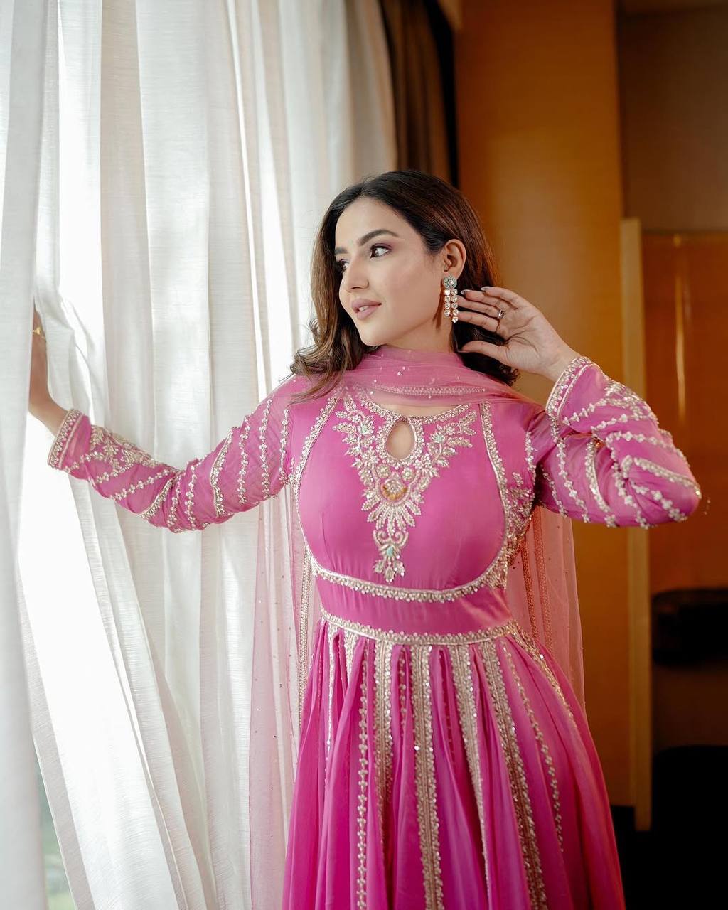 Color_ Pink
