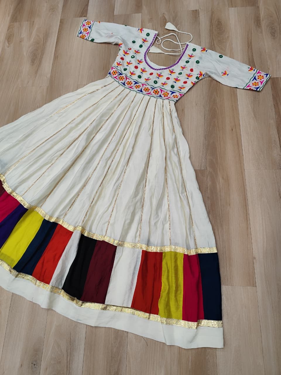 Color_White