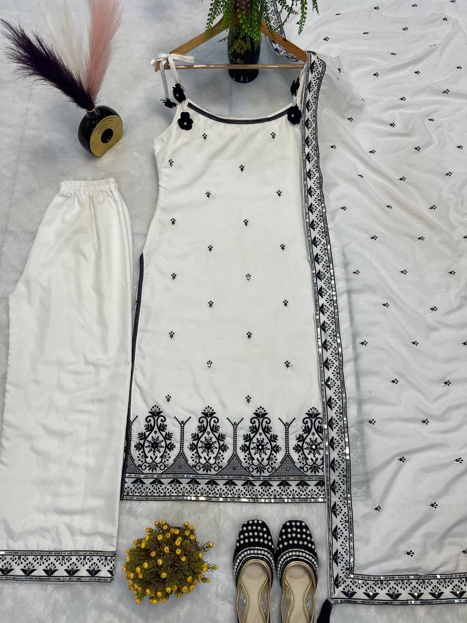 Color_White