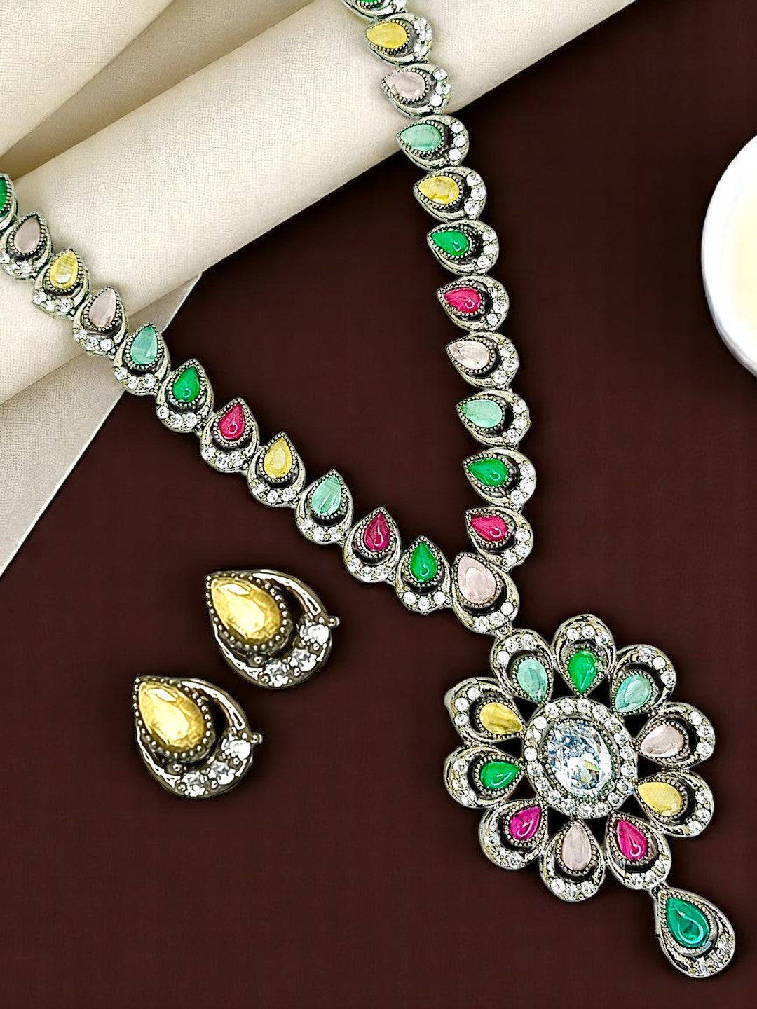 Color_Silver