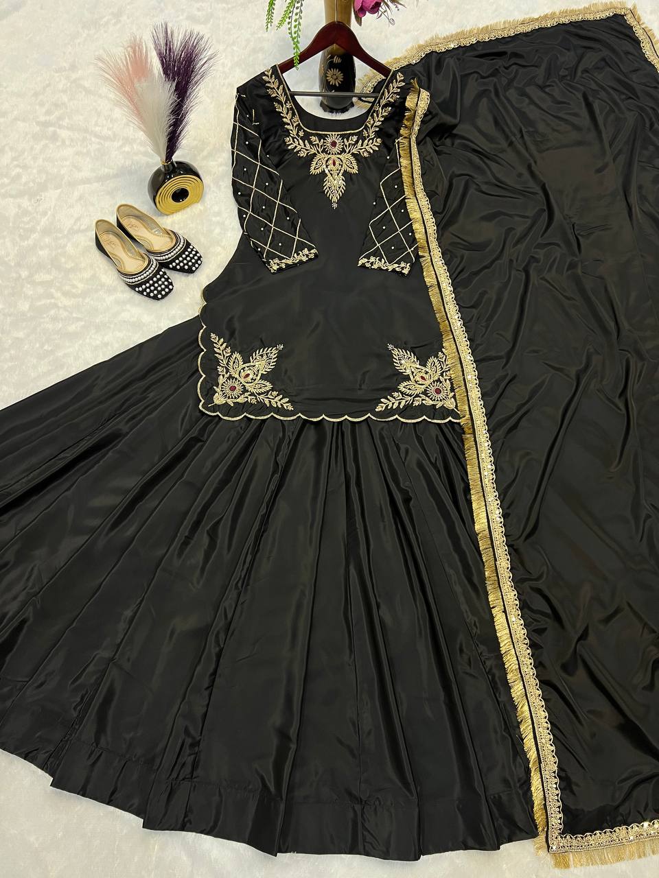Color_Black
