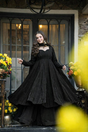 Color_Black