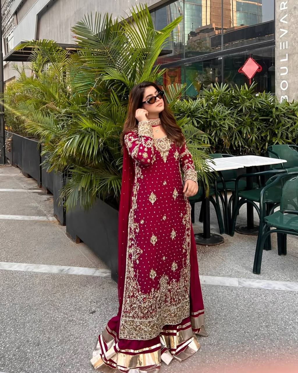 Color_Maroon