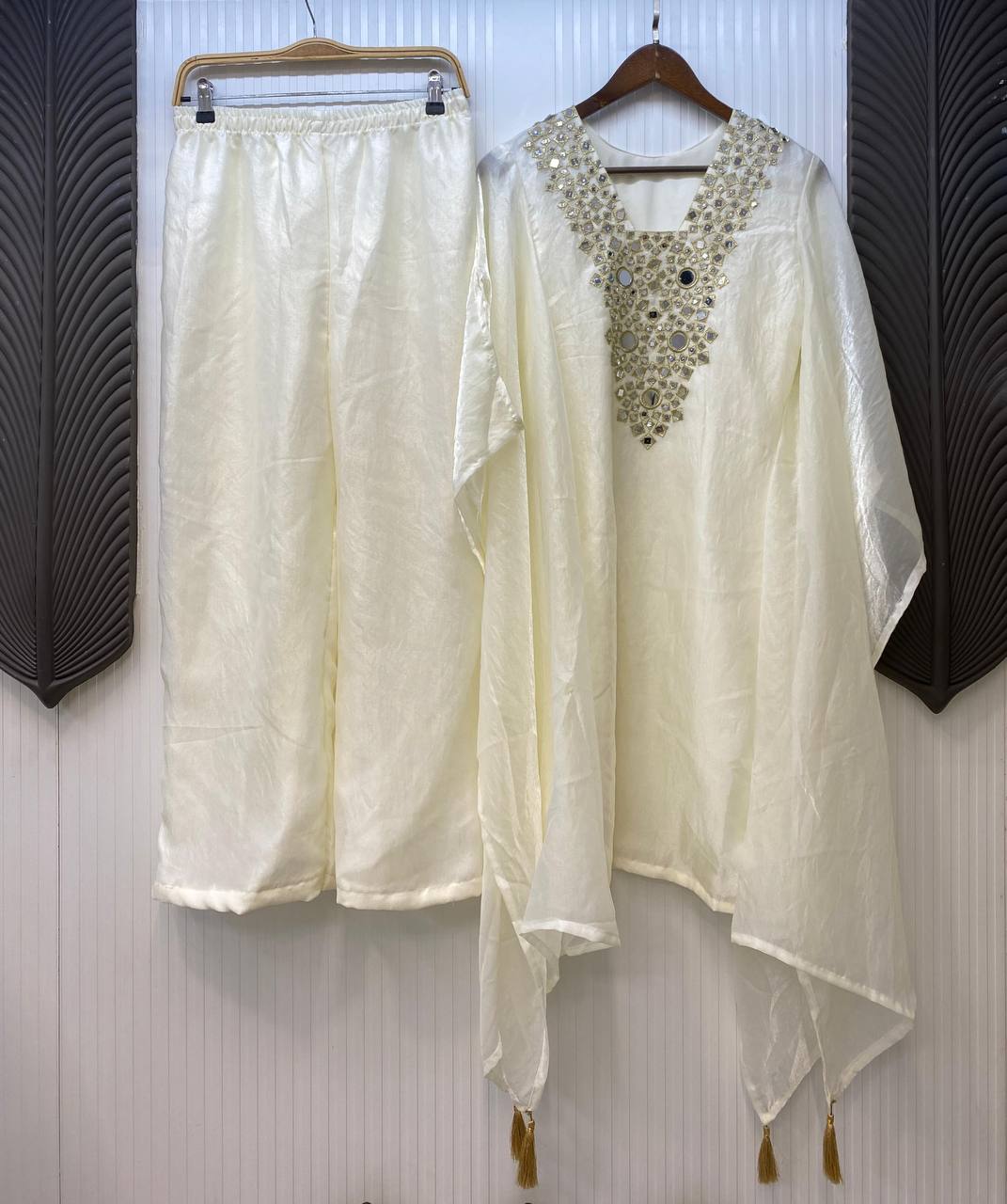 Color_White