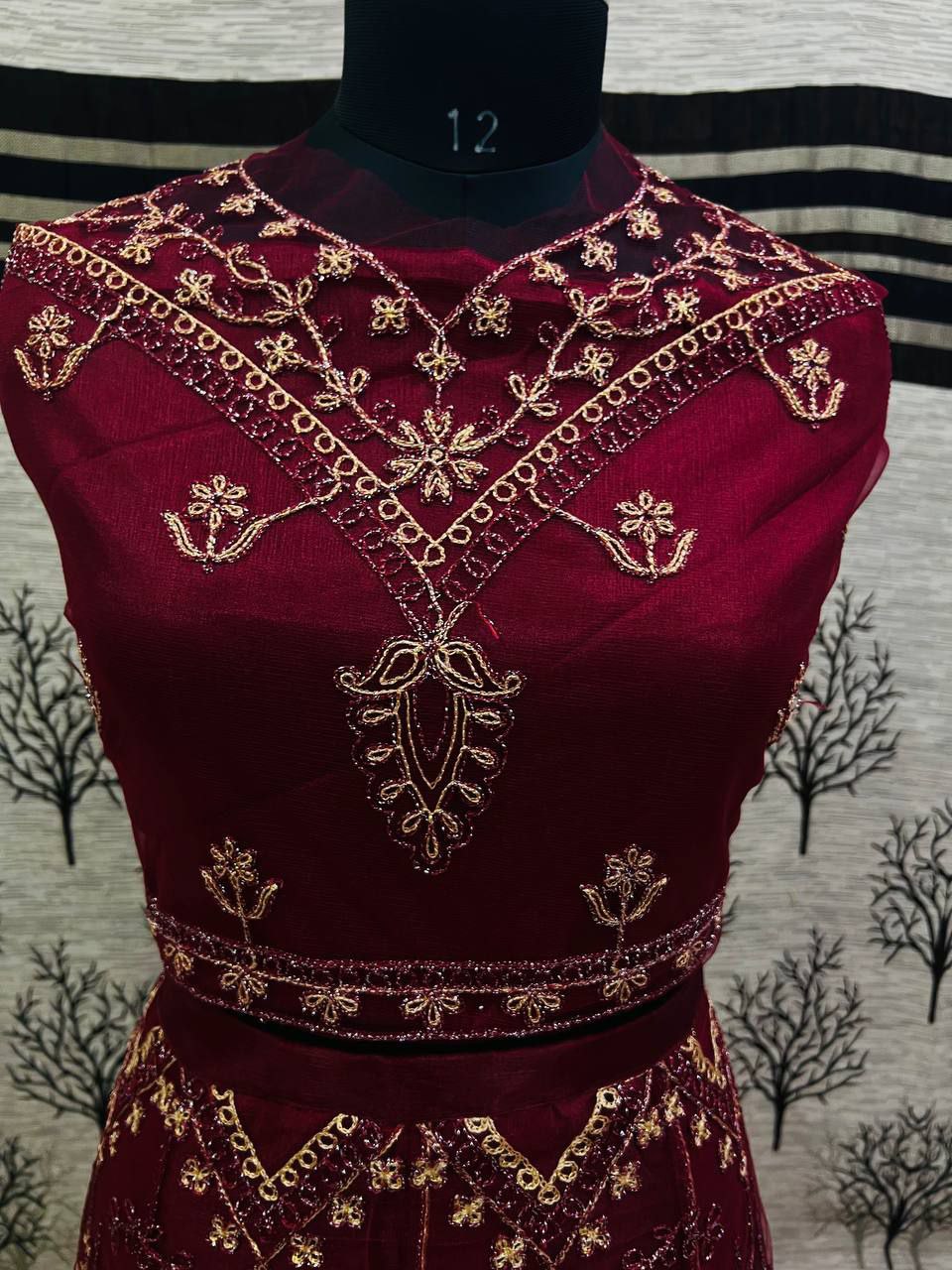 Color_Maroon