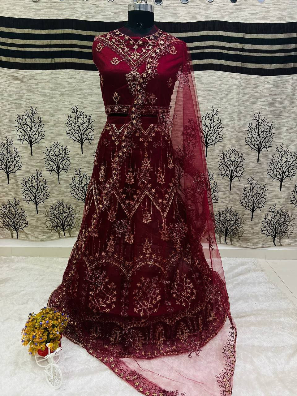 Color_Maroon