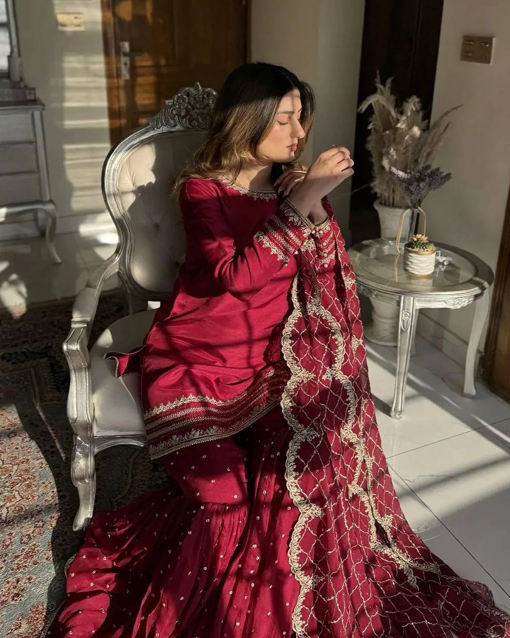 Color_Maroon