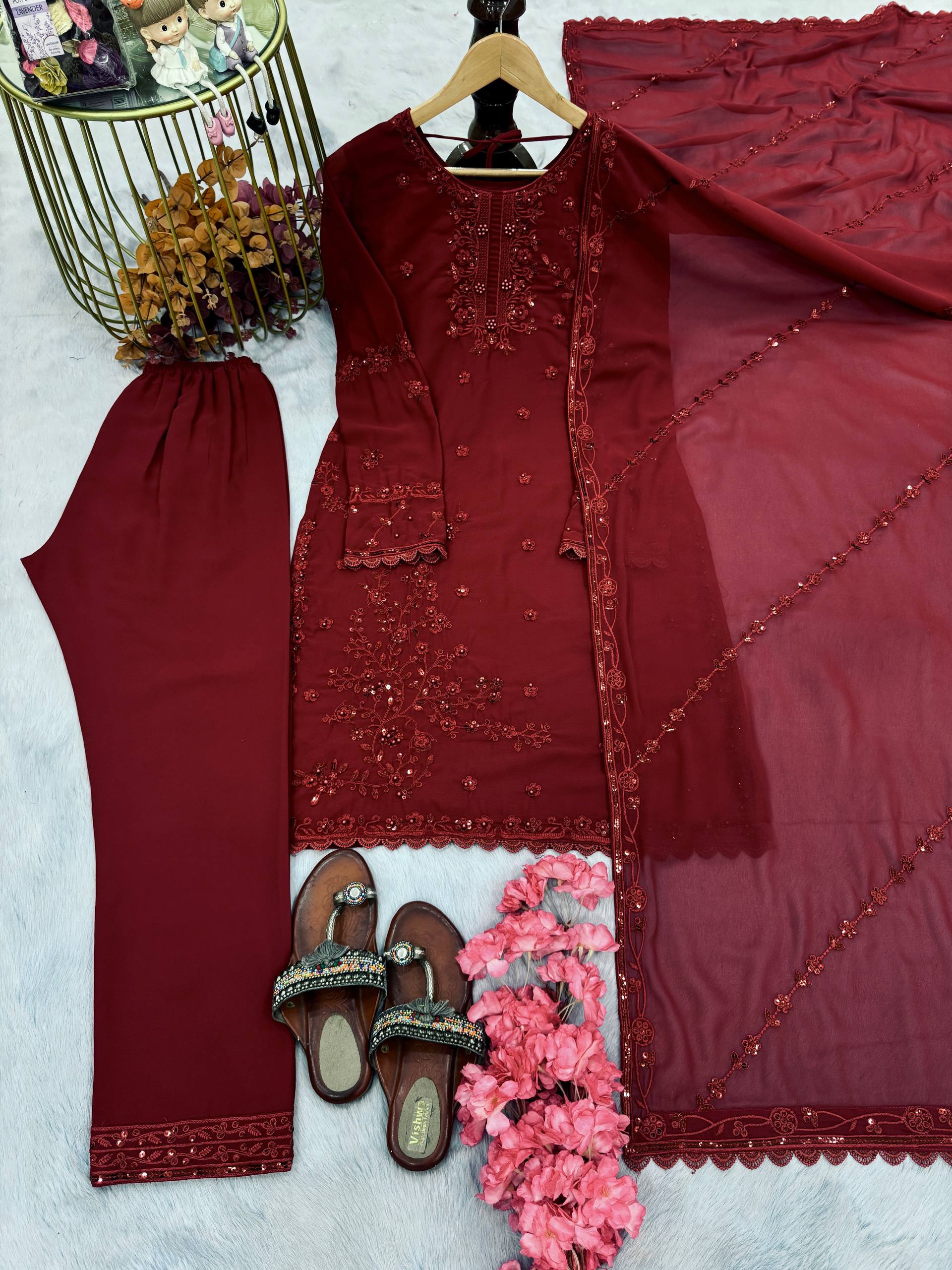 Color_Maroon