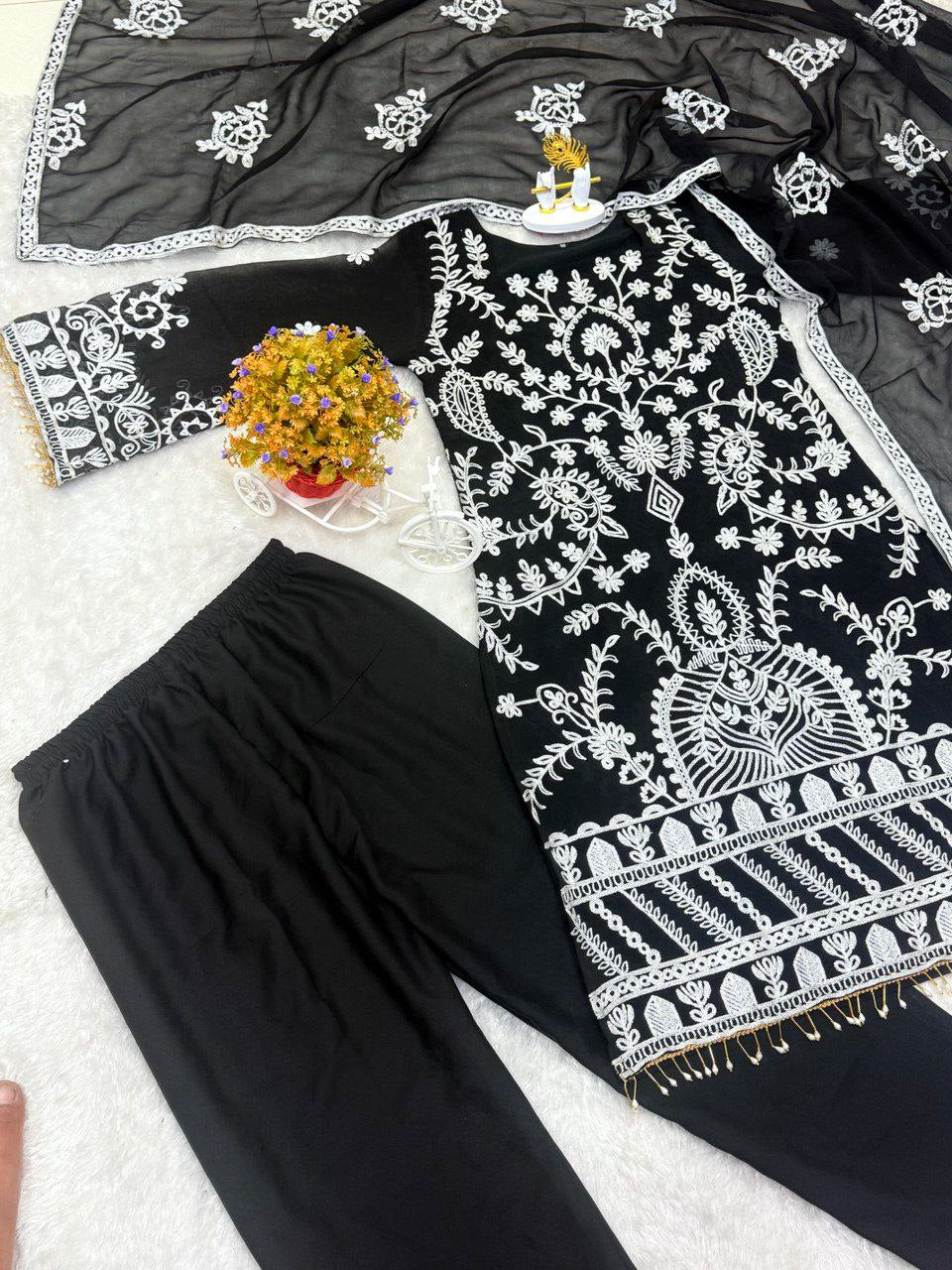 Color_Black
