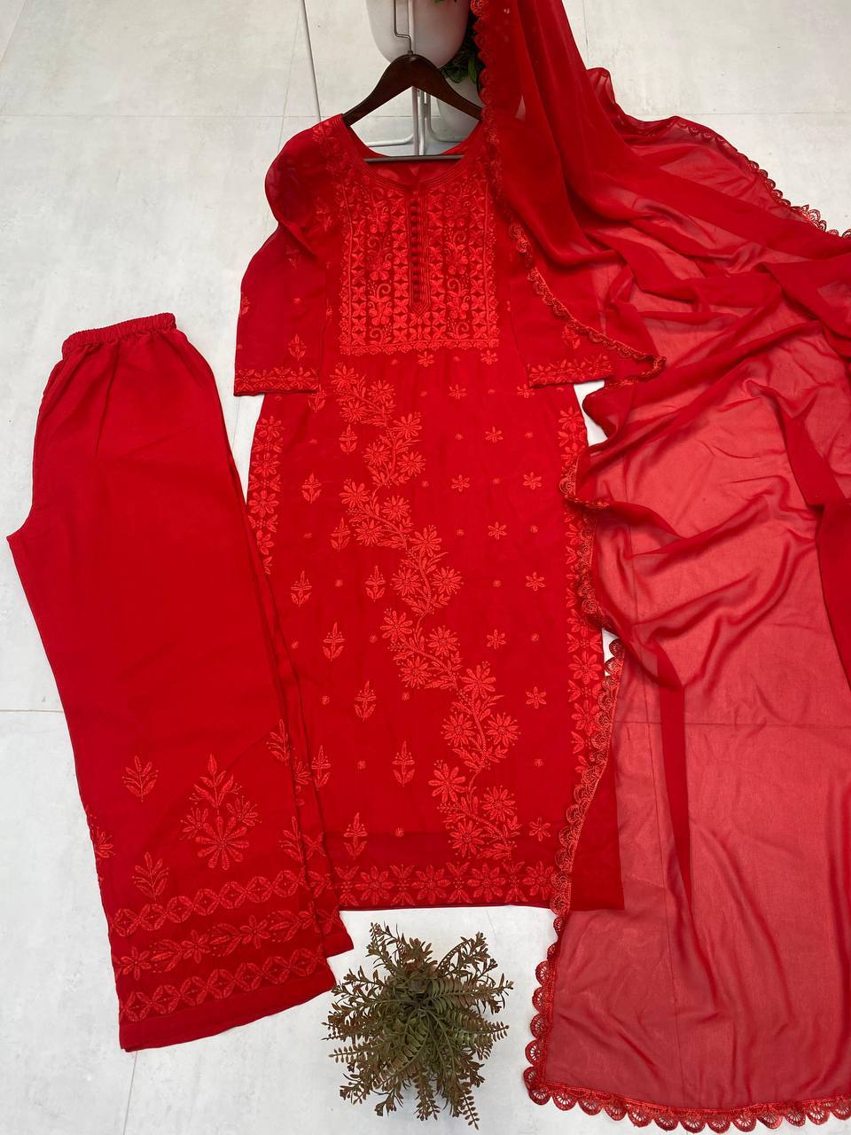 Color_Red