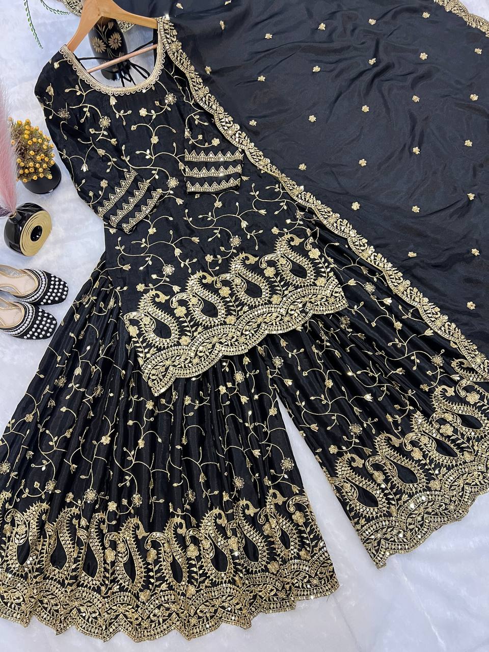 Color_Black
