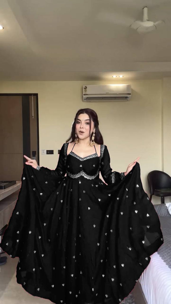 Color_Black 