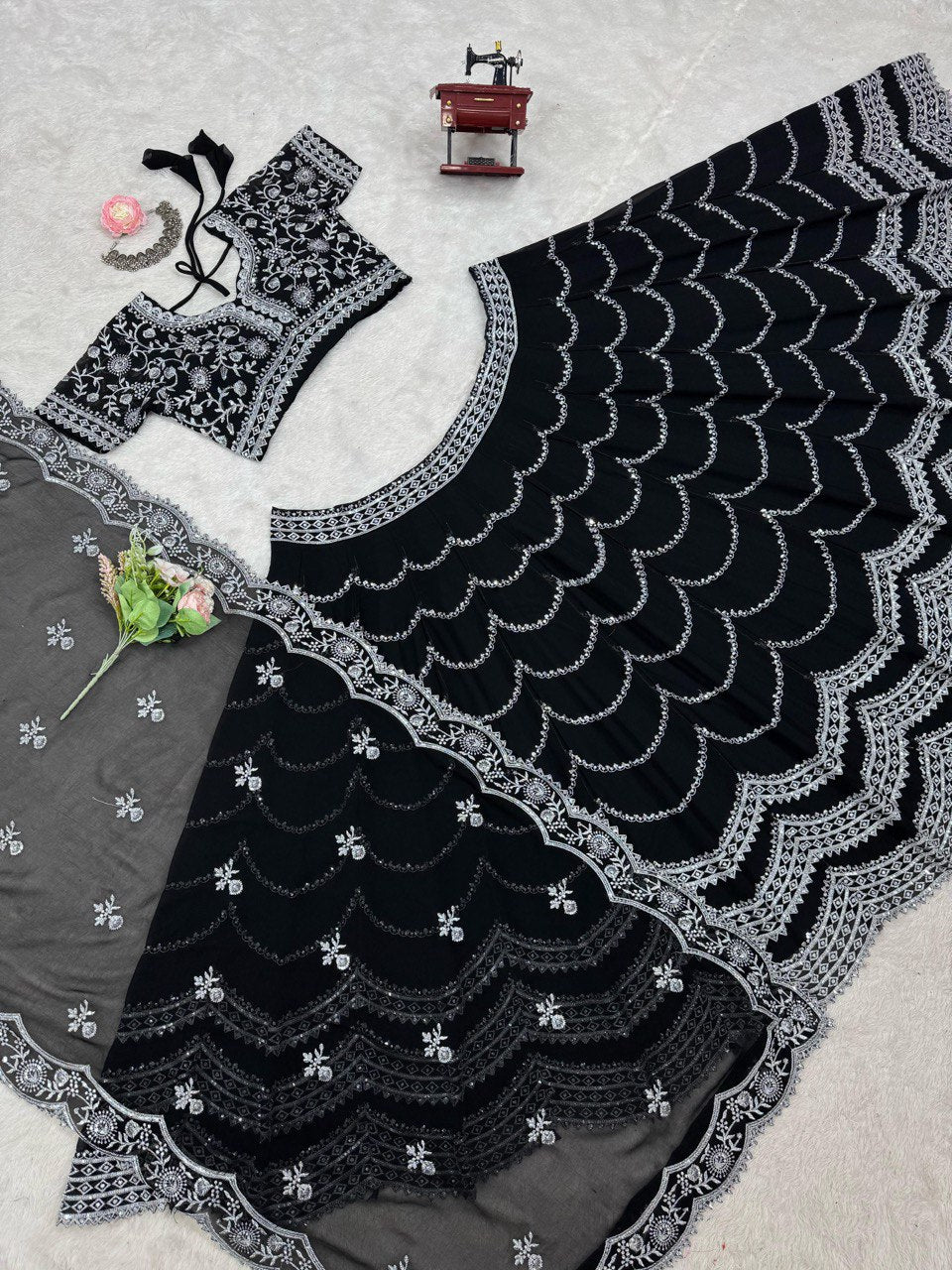 Color_Black