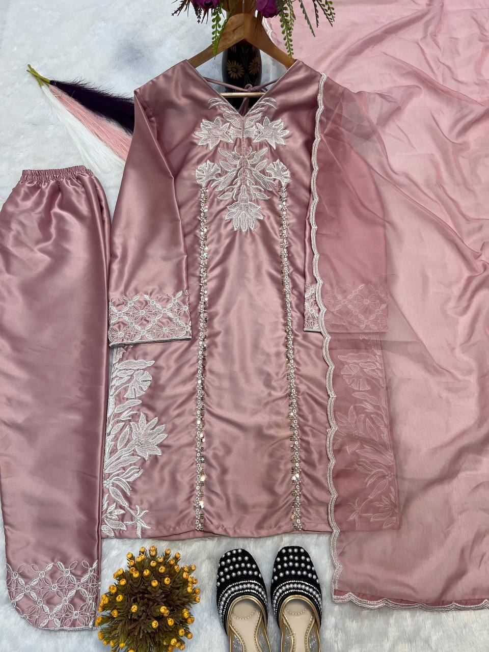 Color_Pink